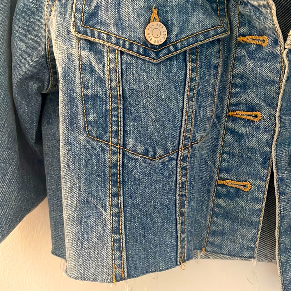 Cropped urban outfitters Jean jacket
